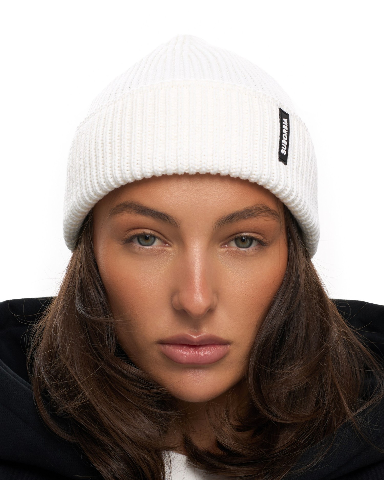 Шапка бини SUBORBIA White