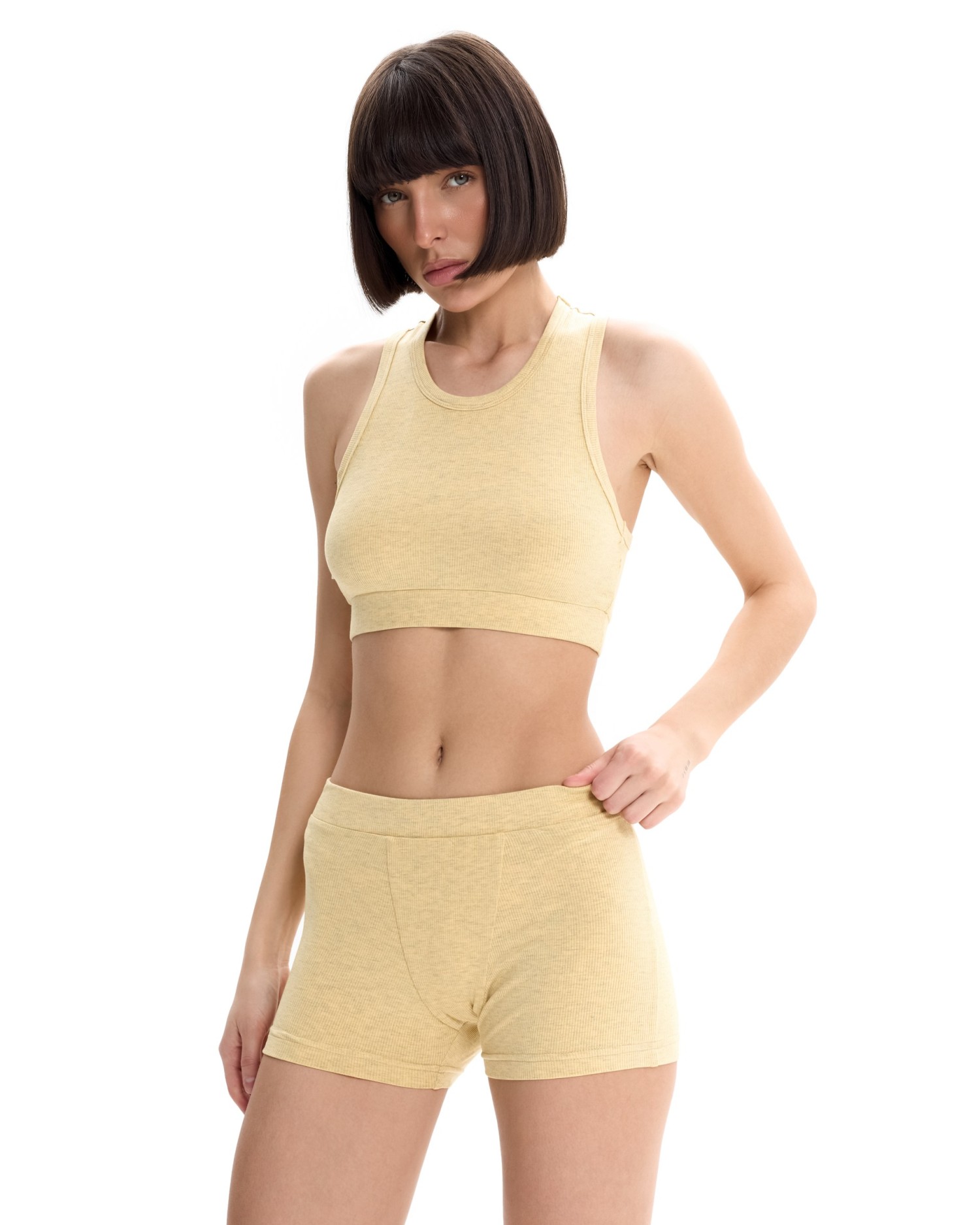 Шорты TRUE FORM Yellow