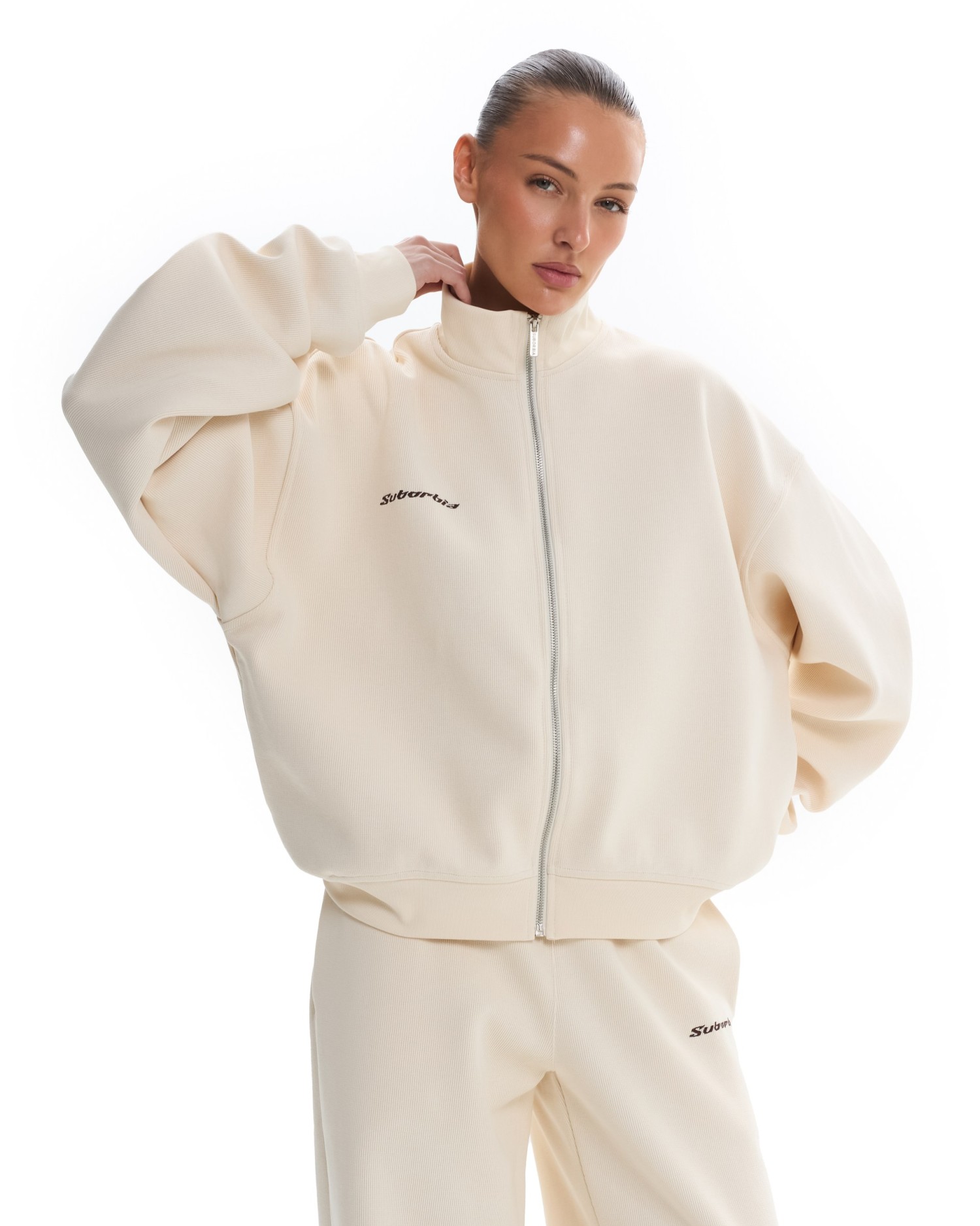 Костюм HEETS Ecru