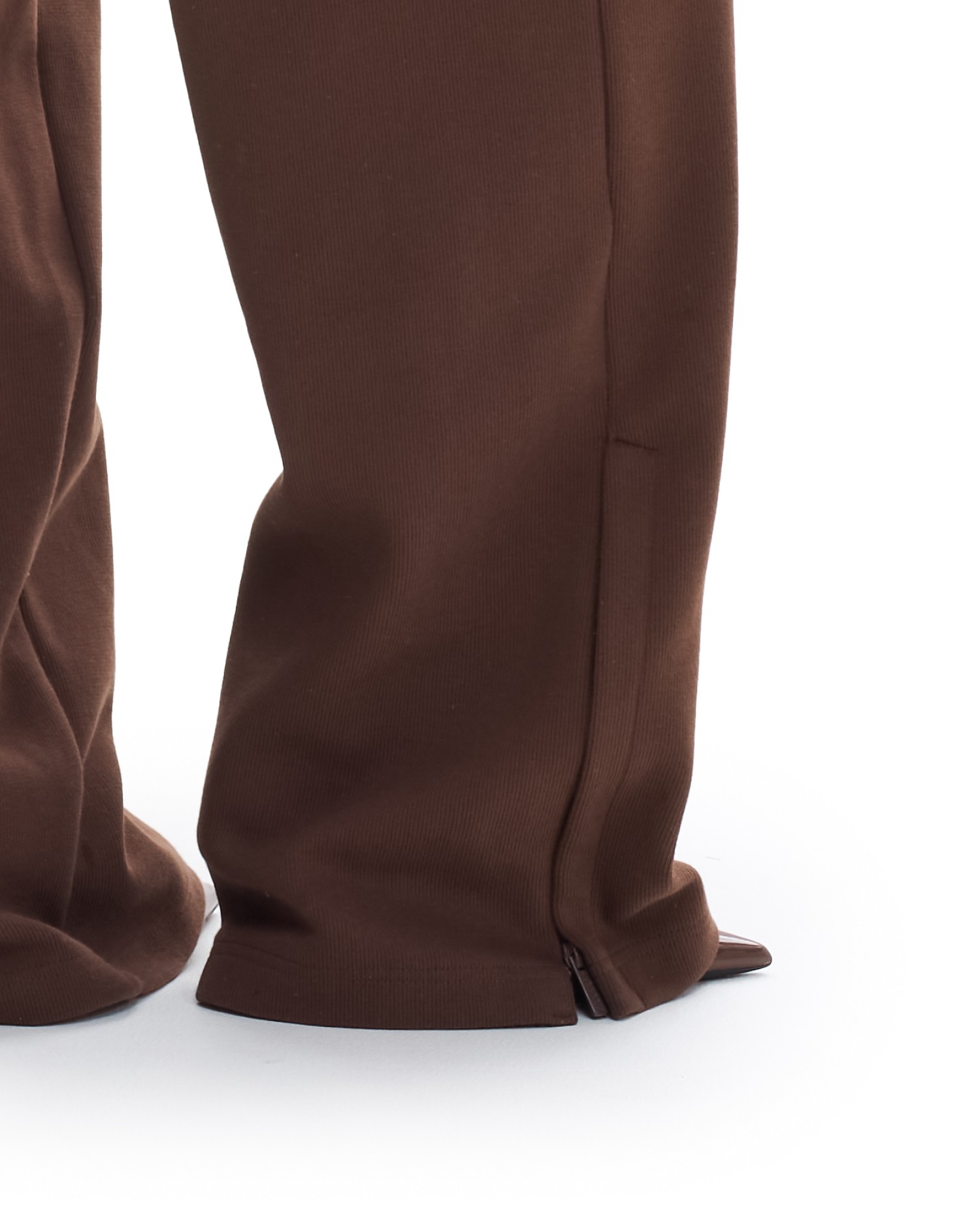 Костюм HEETS Brown