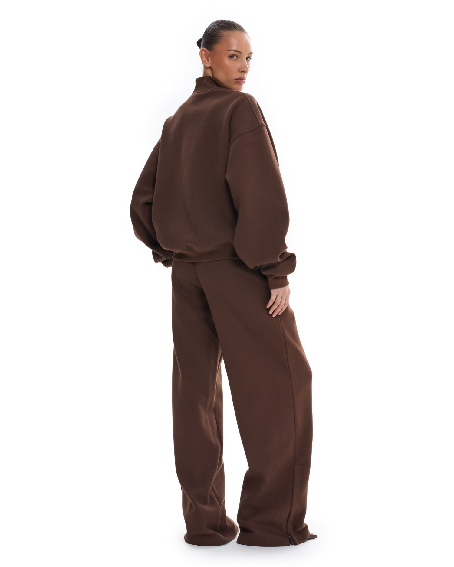 Костюм HEETS Brown