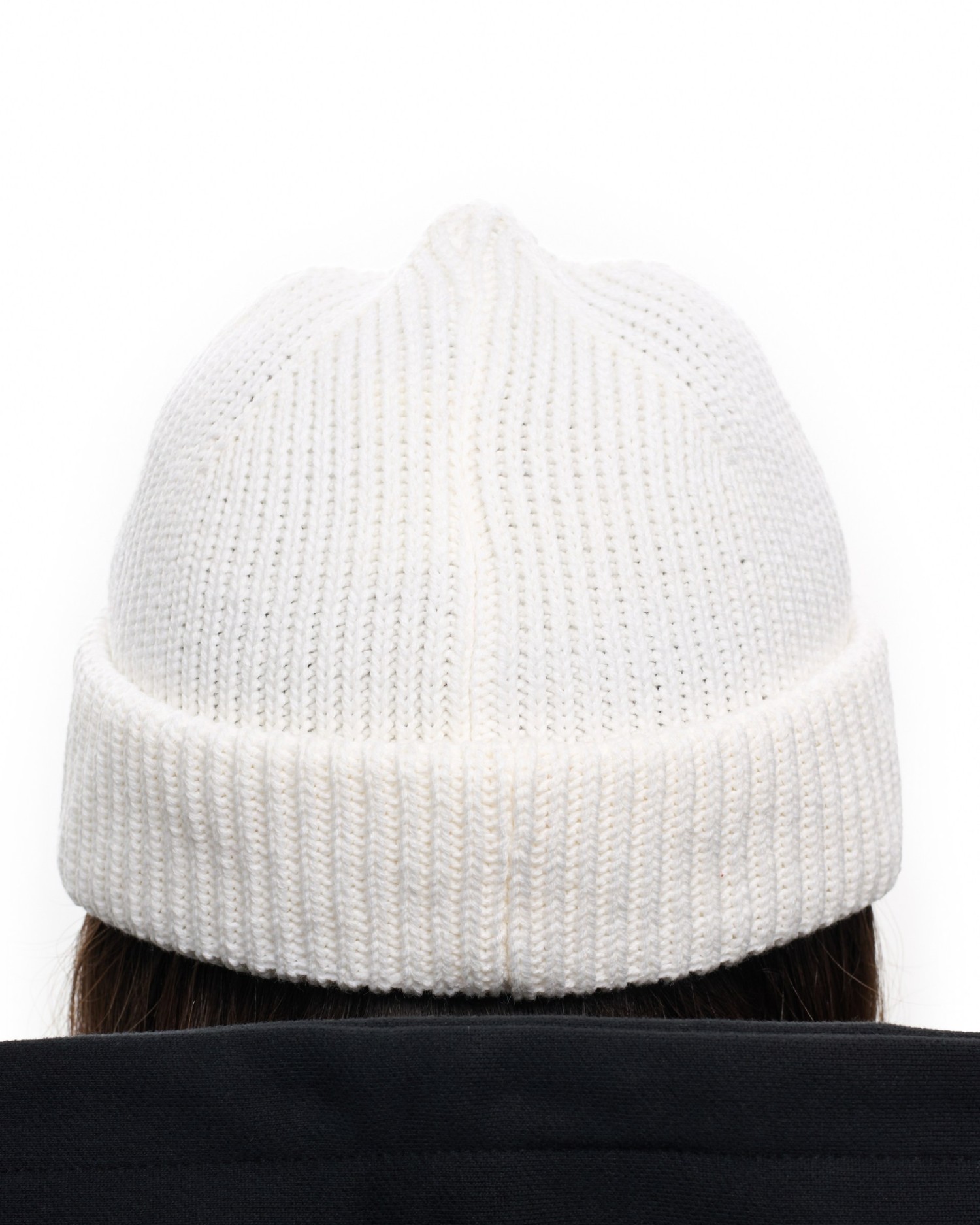 Шапка бини SUBORBIA Name White