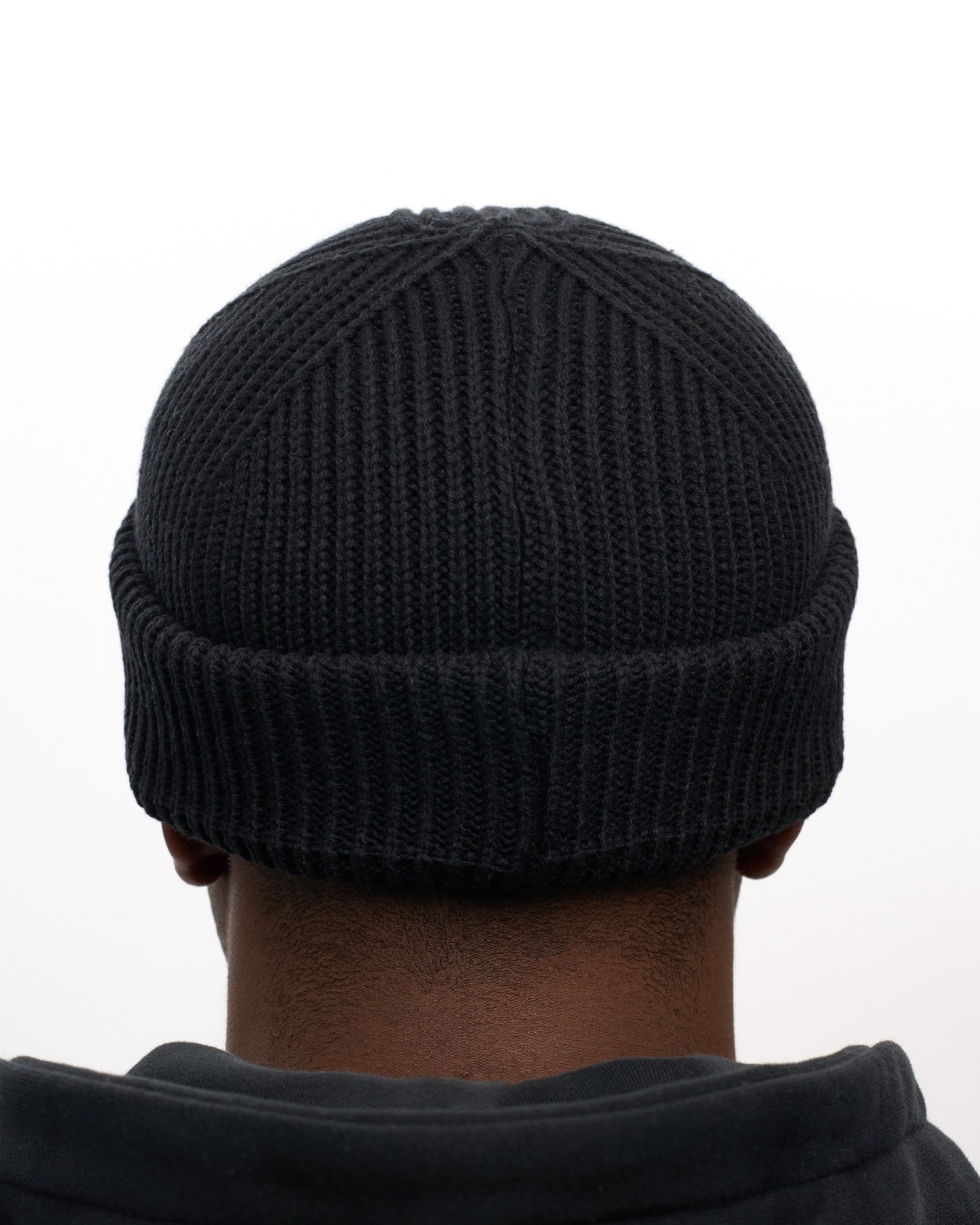 Шапка бини SUBORBIA Name MEN Black