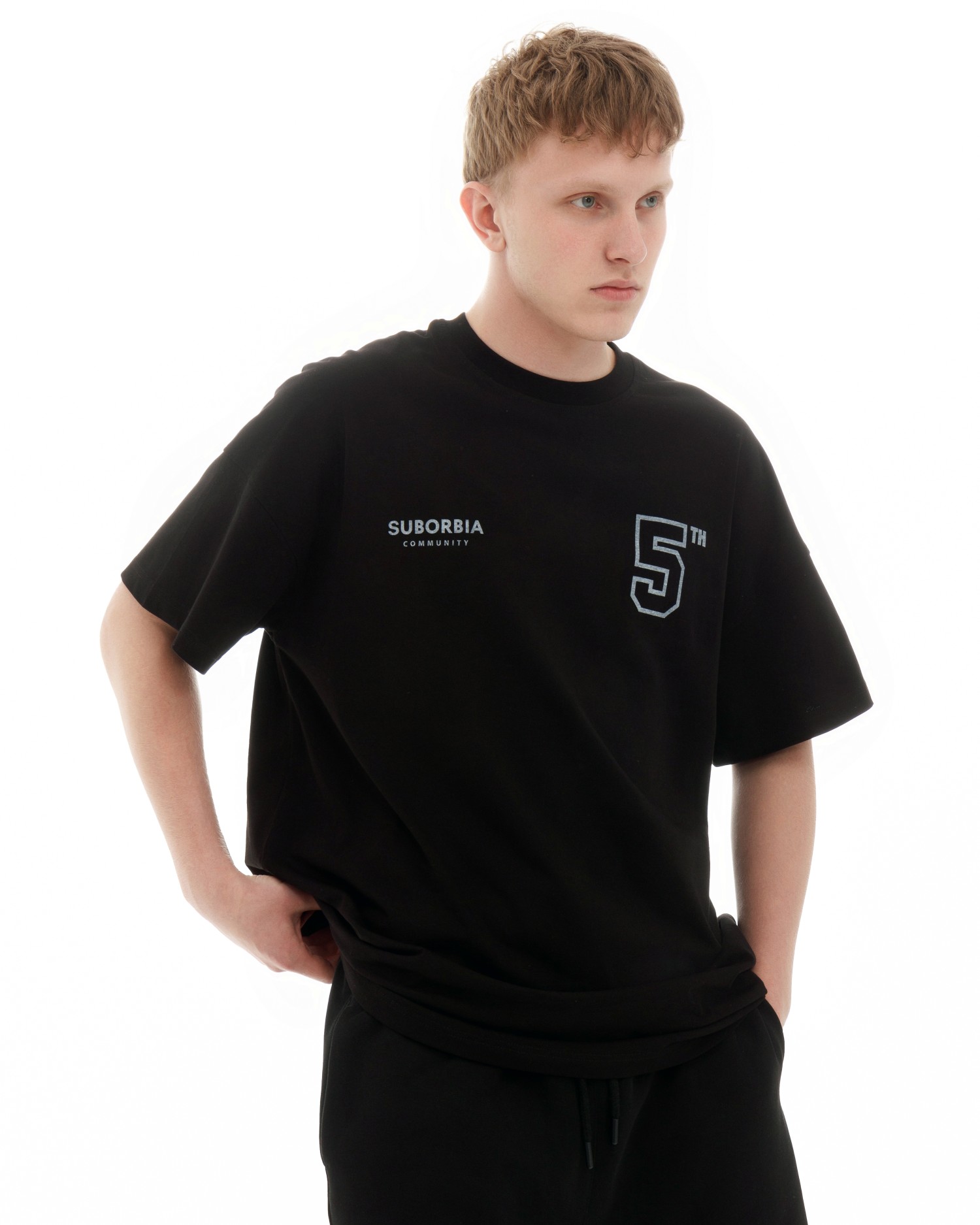 Футболка 05 MEN Black