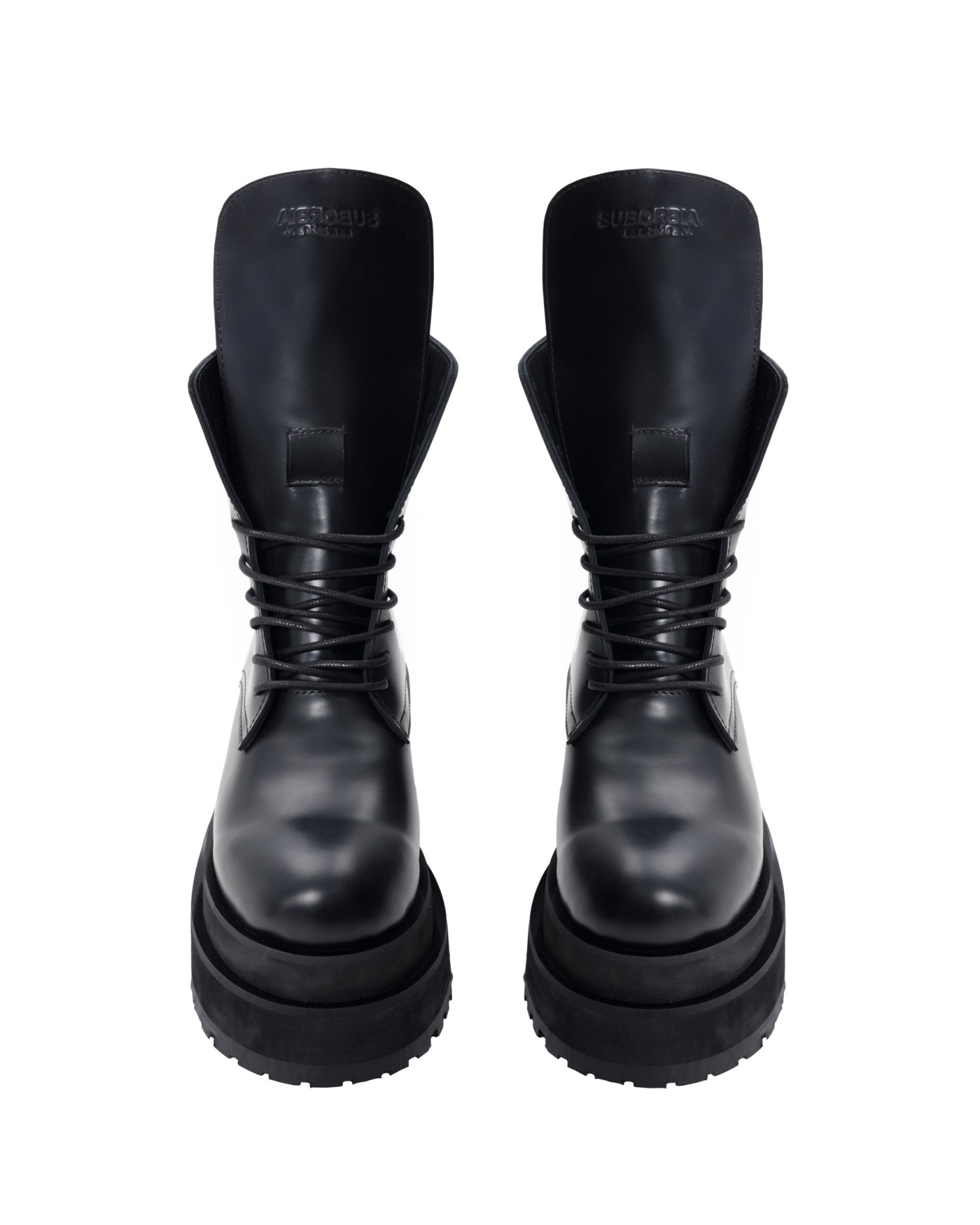 Ботинки из кожи