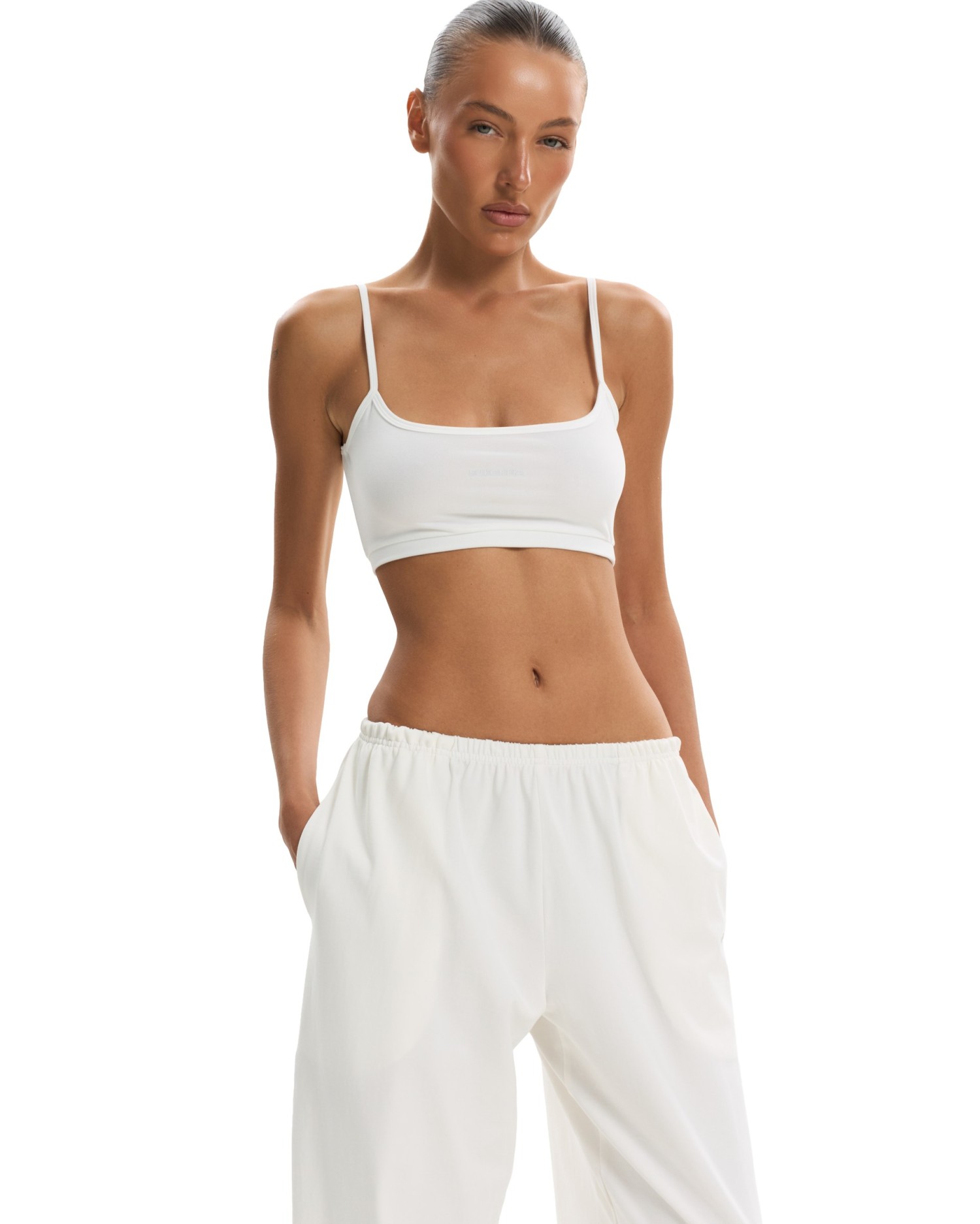 Джоггеры EST Белый
