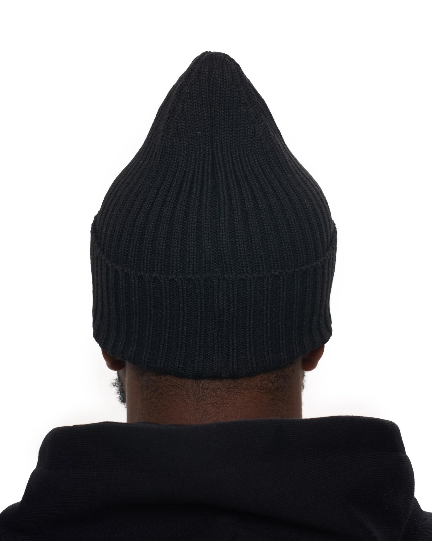 Шапка BASIC MEN Black