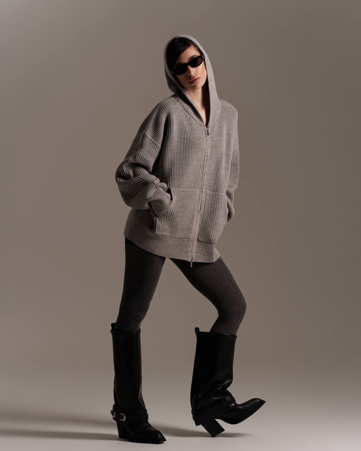 Вязаный худи с капюшоном