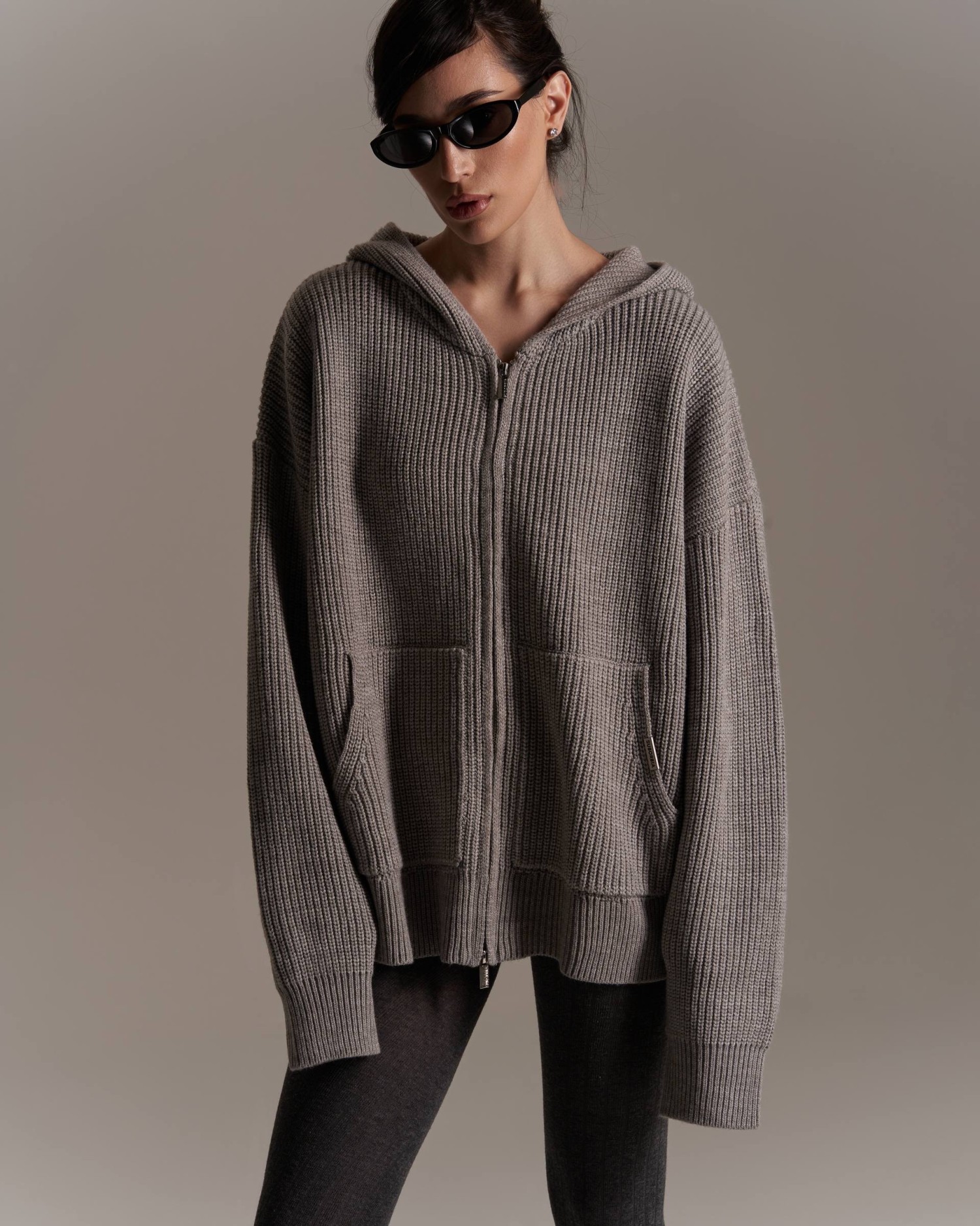 Вязаный худи с капюшоном