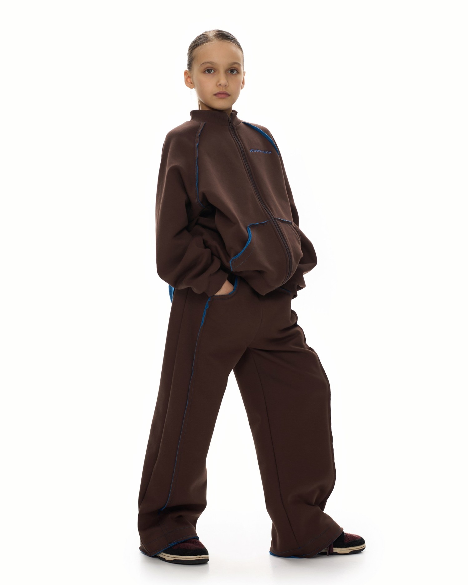 Костюм DOUBLE TROUBLE Junior 140-146 Brown