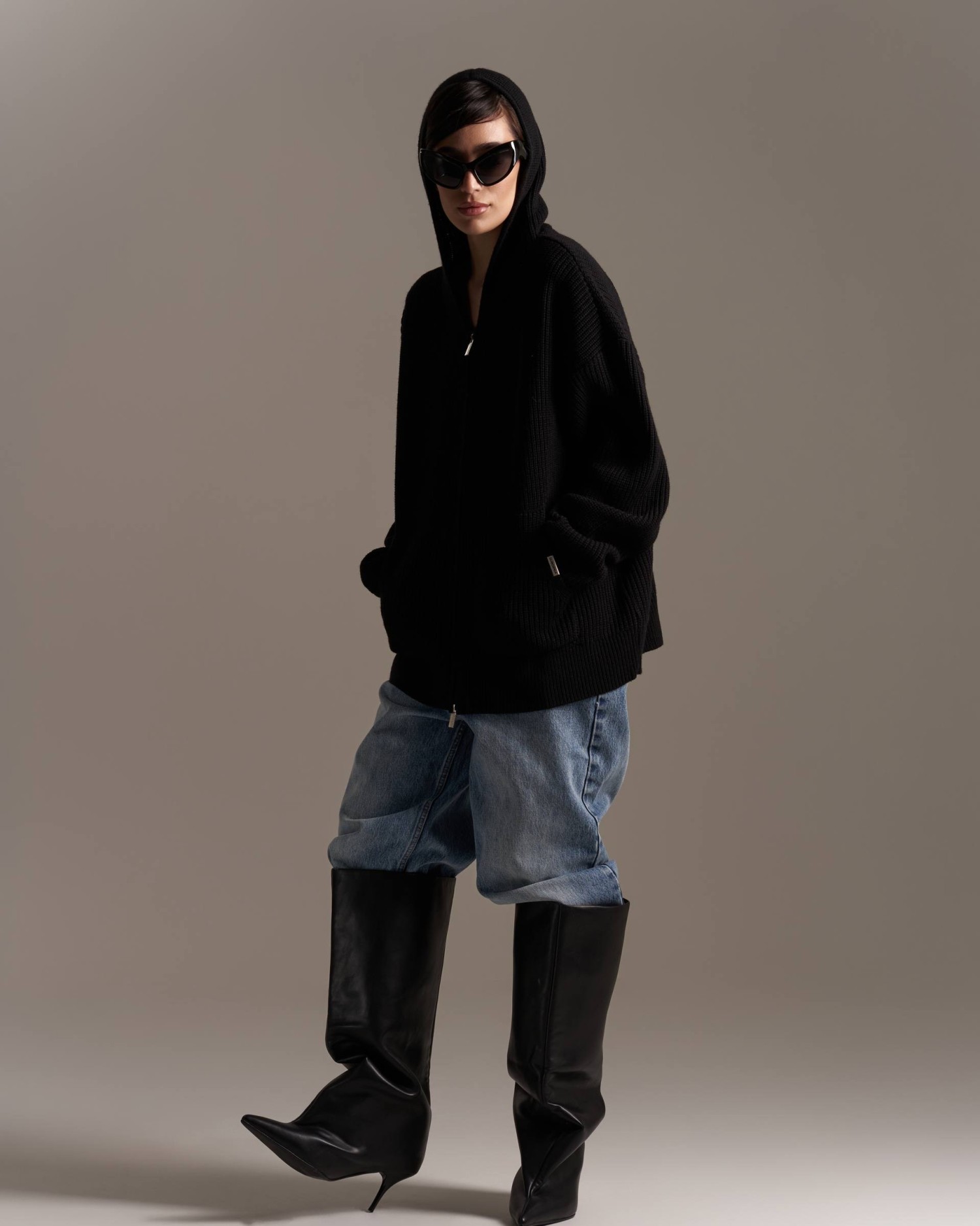 Вязаный худи с капюшоном