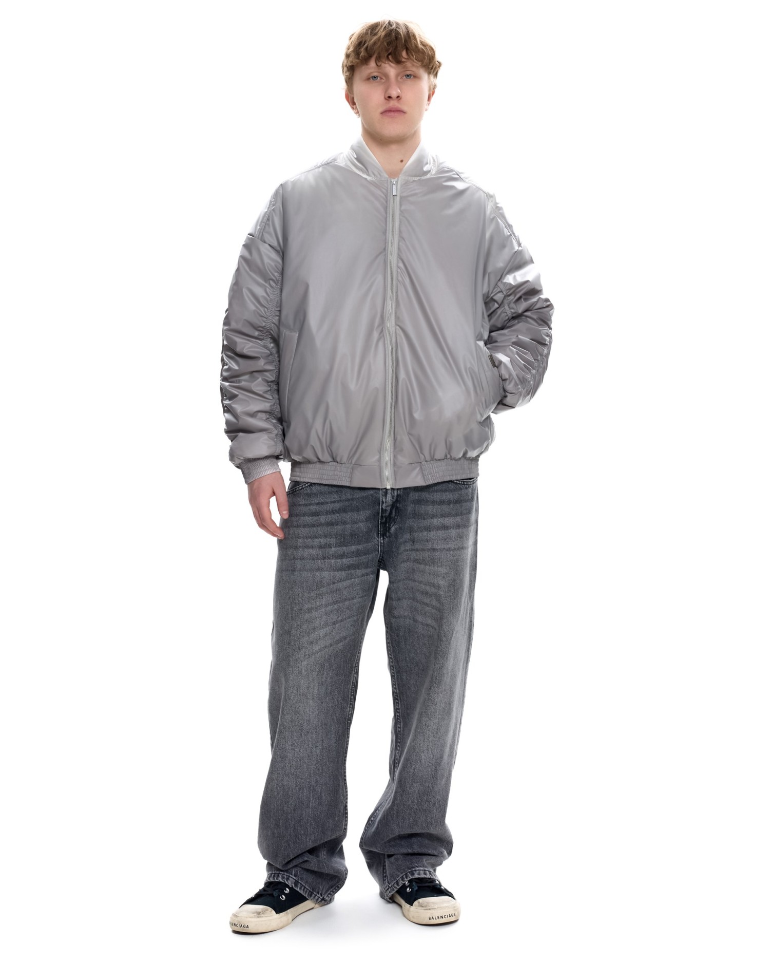 Мужской бомбер с эффектом термохрома