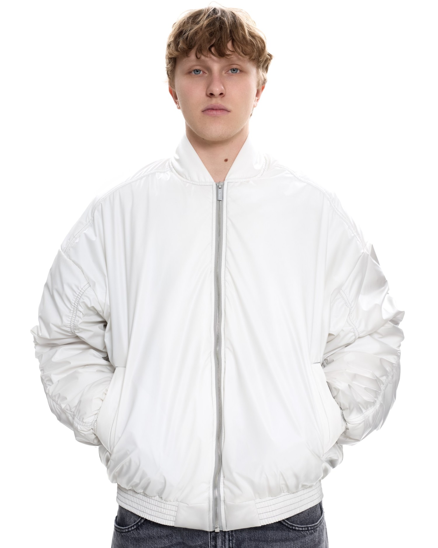 Мужской бомбер с эффектом термохрома