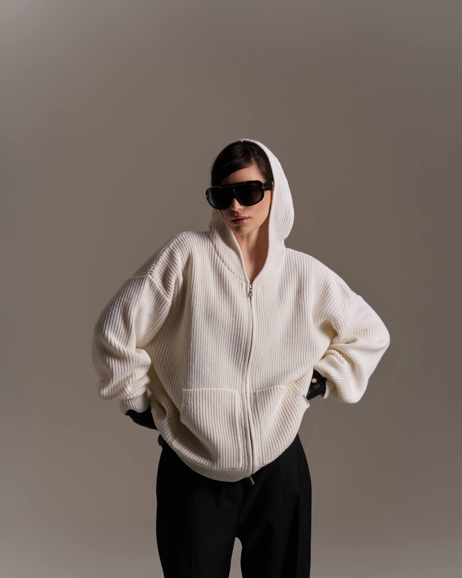 Вязаный худи с капюшоном